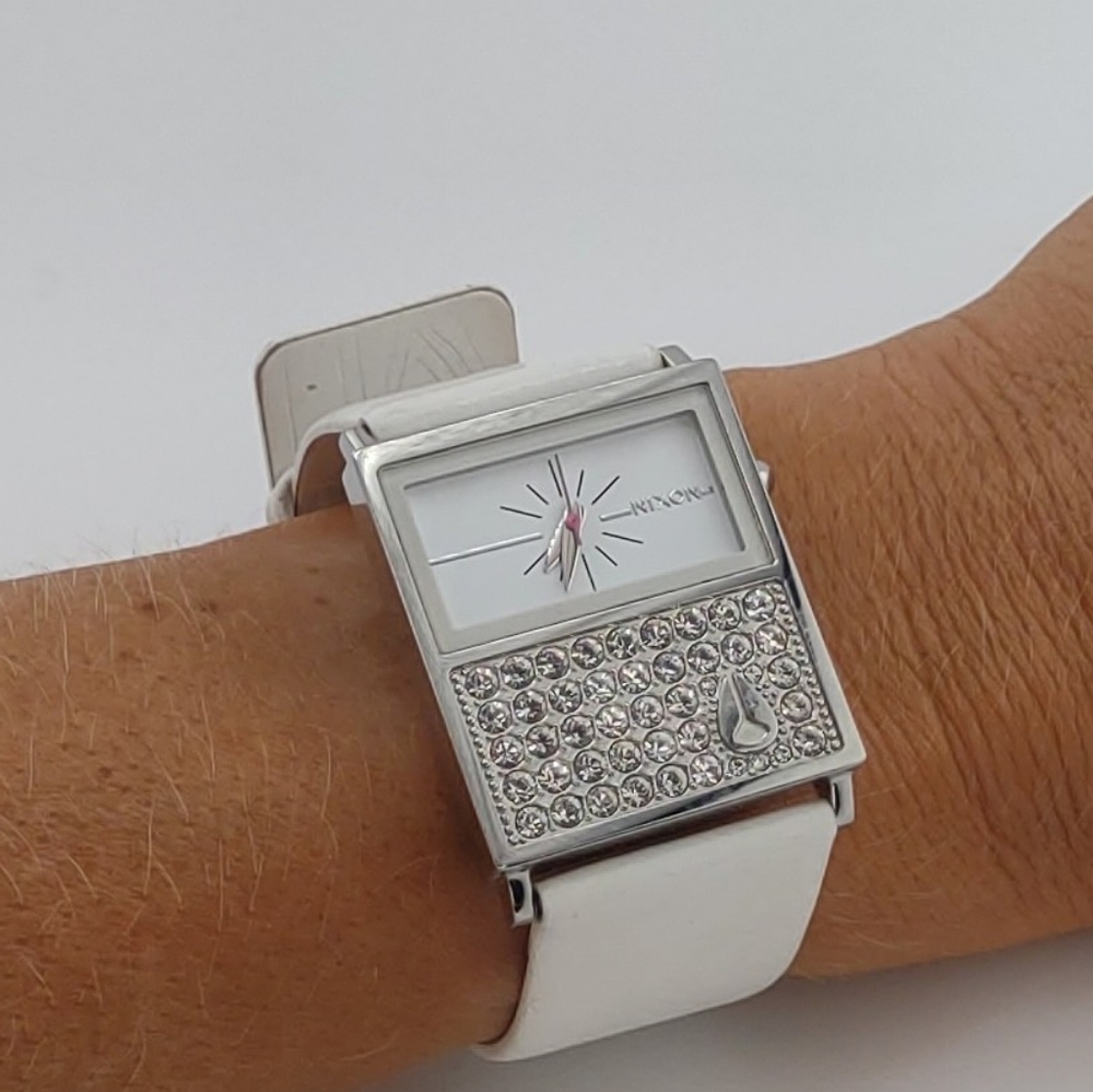 Nixon Women's Watch - The Chalet